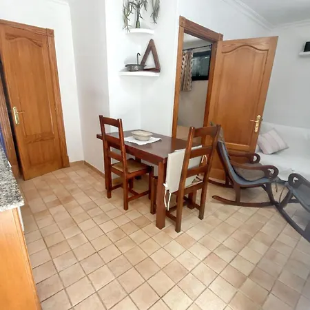 Prázdninový dům Experience The Charm Of From A Welcoming House With Mountain View *